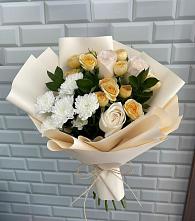Букет цветов из:  Розы и Хризантемы в Инкермане