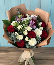 Букет цветов из:  Розы и Альстромерии в Инкермане