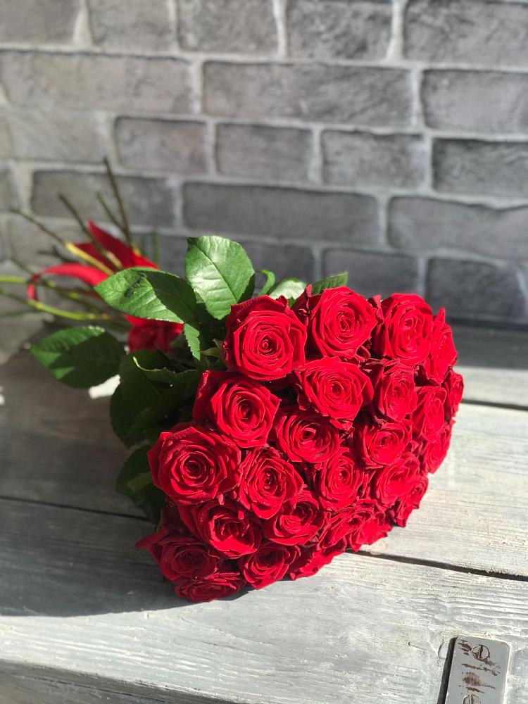 Букет Красные розы Фридом в Инкермане