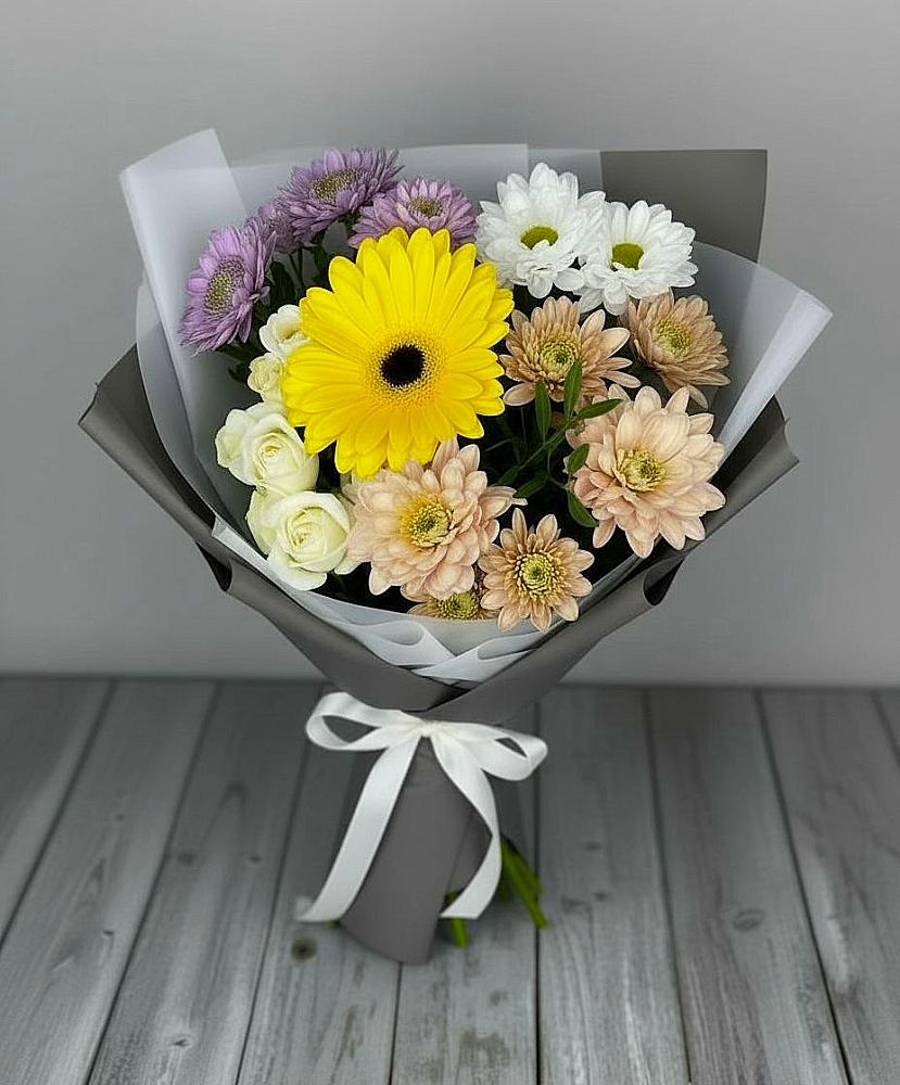 Букет цветов из: Розы, Герберы и Хризантемы в Инкермане