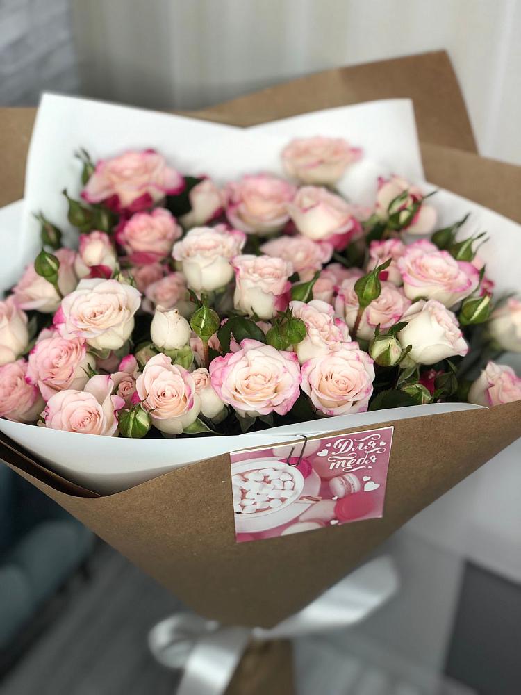 Букет цветов из: Розы в Инкермане