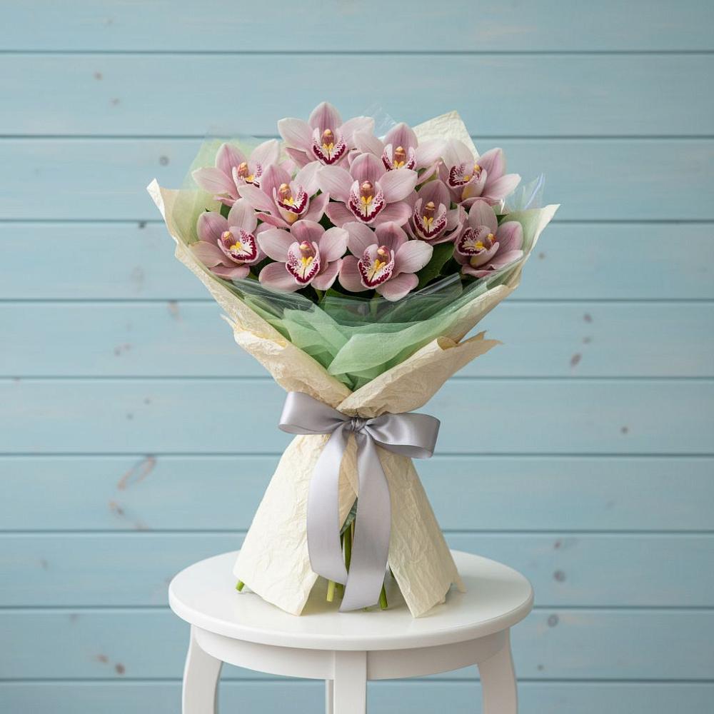 Букет цветов из: Орхидеи и Розы в Инкермане