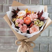 Букет цветов из:  Гвоздики, Хризантемы и Розы в Инкермане