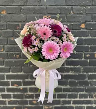 Букет цветов из:  Герберы и Хризантемы в Инкермане