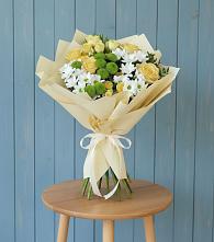 Букет цветов из:  Хризантемы и Розы в Инкермане