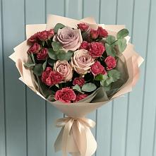 Букет цветов из:  Гвоздики и Розы #REPLACE_PRED# Инкермане