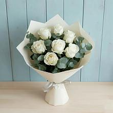 Букет Белые розы в Эвкалипте в Инкермане