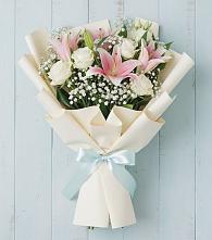 Букет цветов из:  Лилии в Инкермане